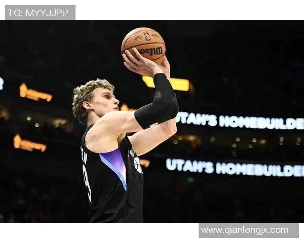 爵士队训练视频首度曝光官推暗示新赛季战术变化与球员调整