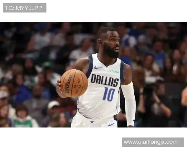 小哈达威全场9投4中，三分7中3贡献18分4篮板2助攻